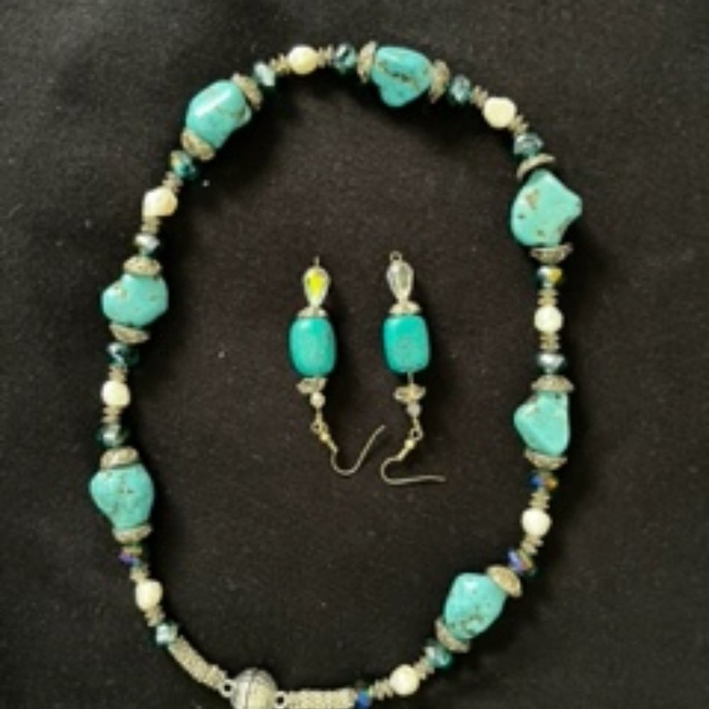 Lovely Turquoise  necklace